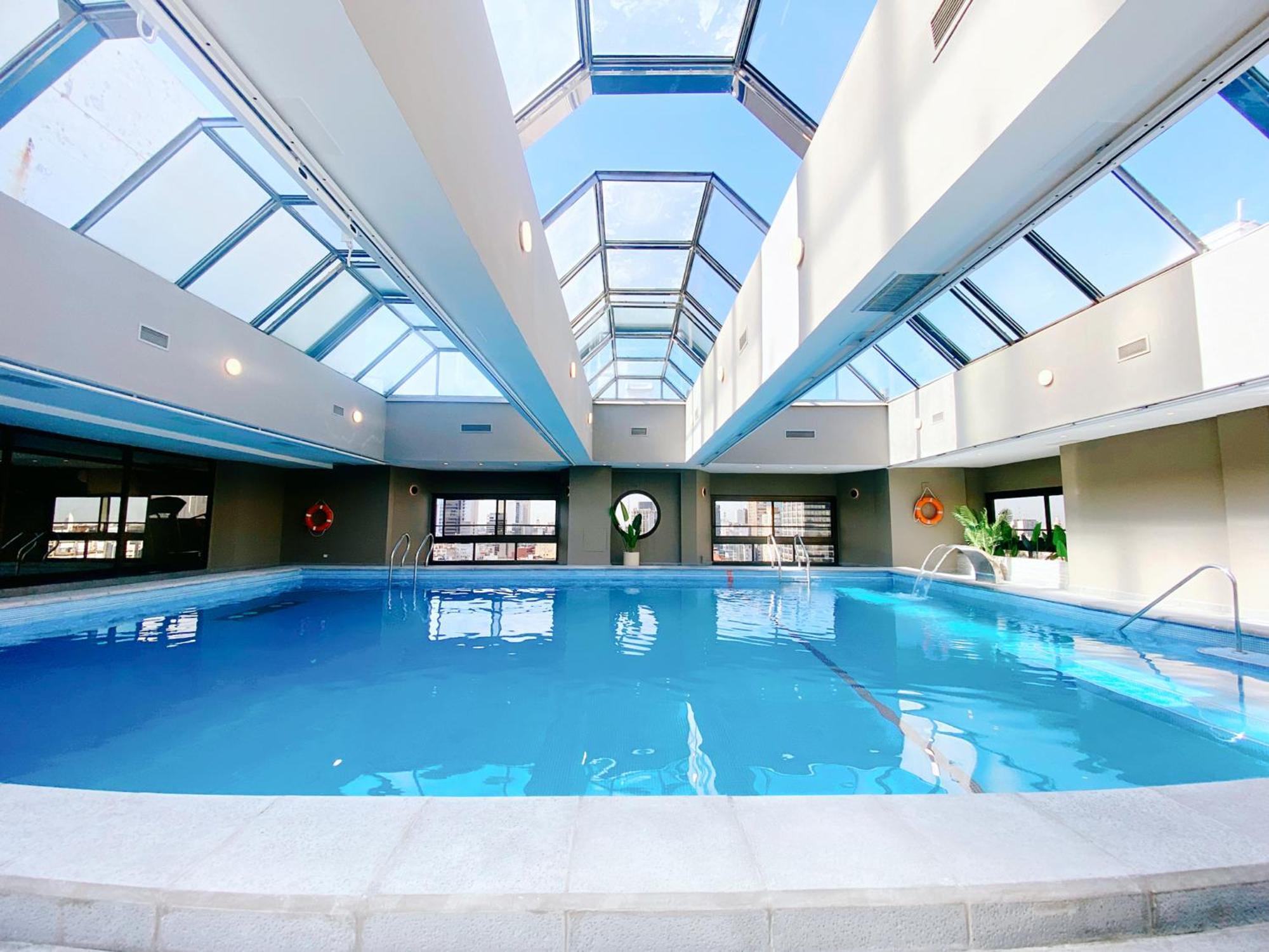 Libertador Hotel บัวโนสไอเรส ภายนอก รูปภาพ The swimming pool