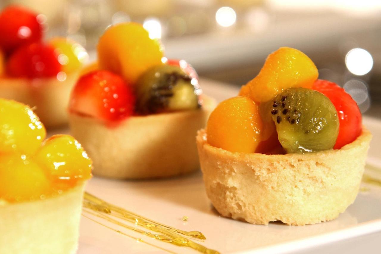 Libertador Hotel บัวโนสไอเรส ภายนอก รูปภาพ Fruit tart